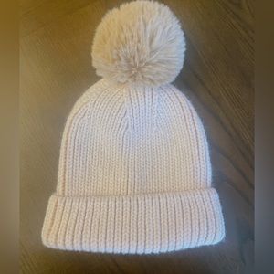 Steve Madden pink beanie